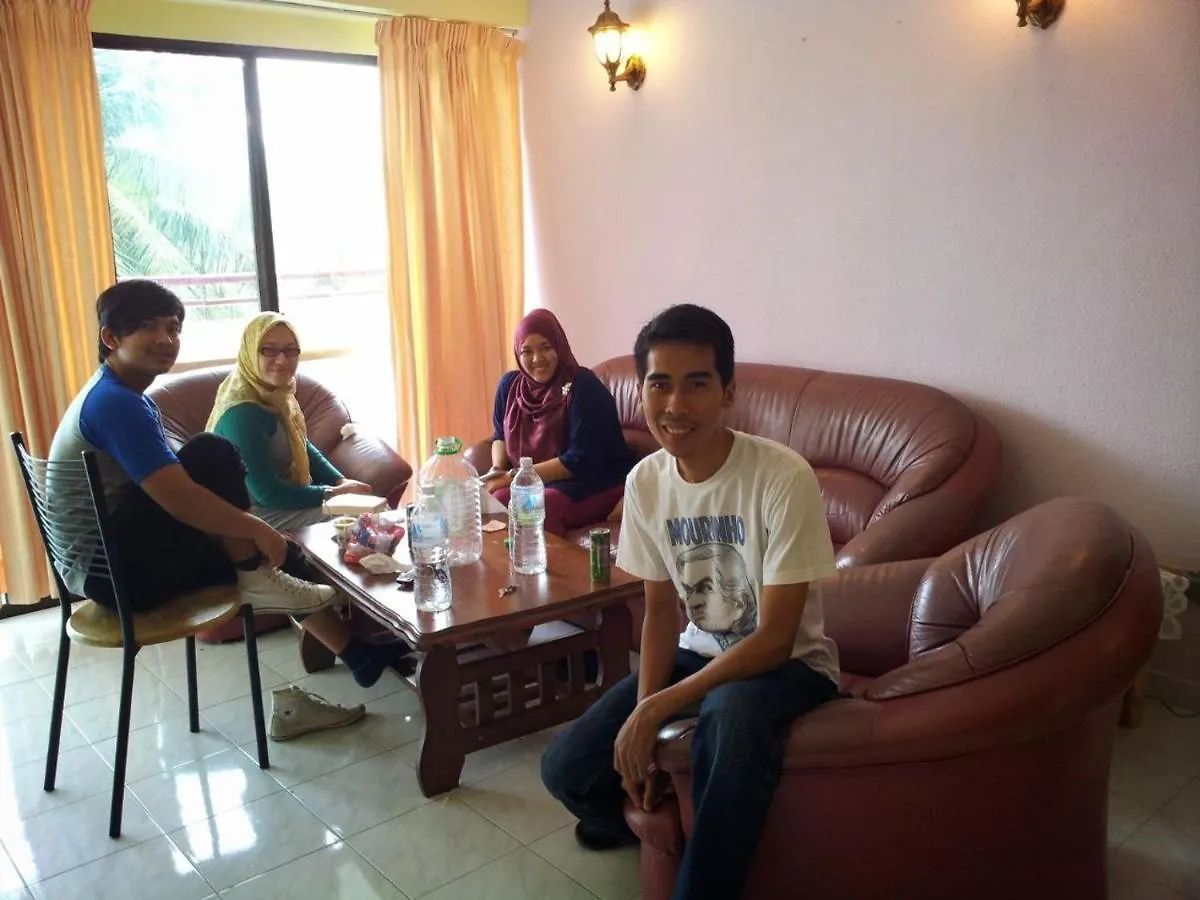 Budget Apartment At Sri Sayang Batu Ferringi Beach Batu Ferringhi