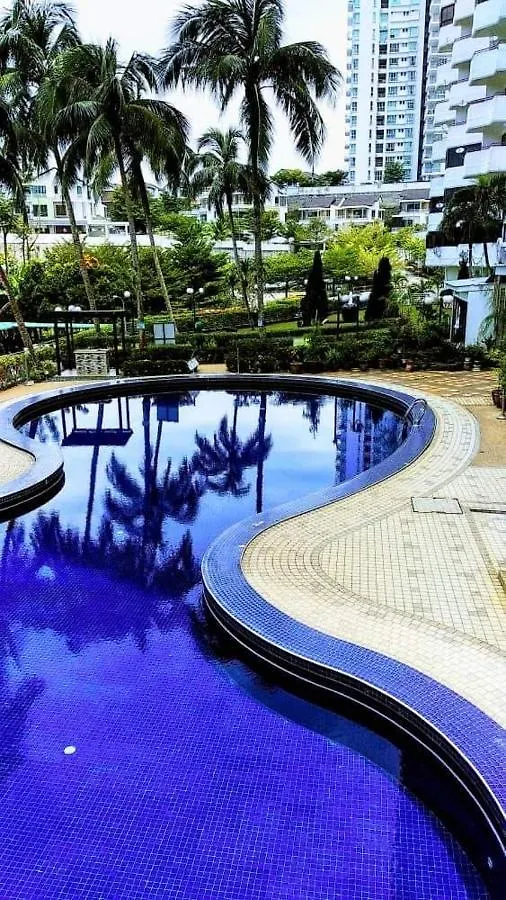 Budget Apartment At Sri Sayang Batu Ferringi Beach Batu Ferringhi 0*,  Malaysia