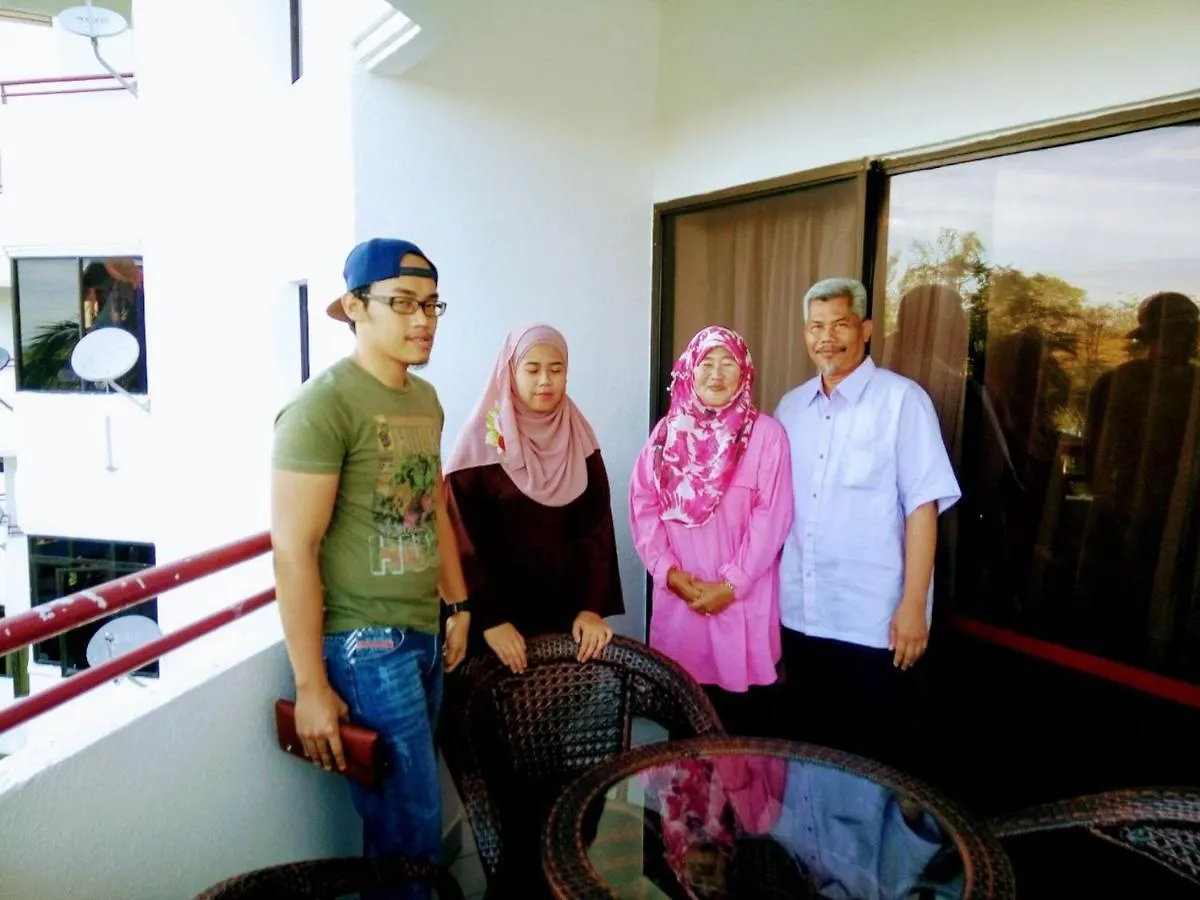 Budget Apartment At Sri Sayang Batu Ferringi Beach Batu Ferringhi Malaysia